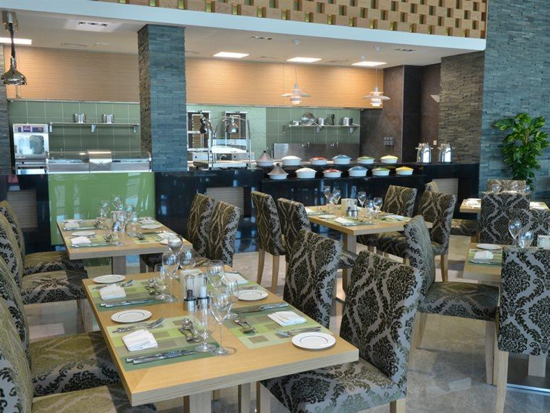 Ramee Grand Hotel And Spa Манама Экстерьер фото The restaurant